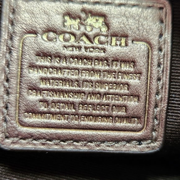 Coach Gold Glitter Womens Wristlet Clutch With Hangtag Pristine - Picture 8 of 9